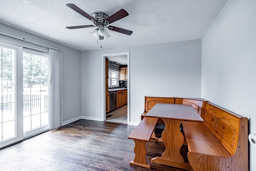 78 Warwick Road Chicopee, MA 01020 - Photo 8 of 25 Gallery Image 8