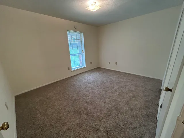 $145,000 | 900 Mountain Creek Road, Unit C38, Chattanooga, TN 37405