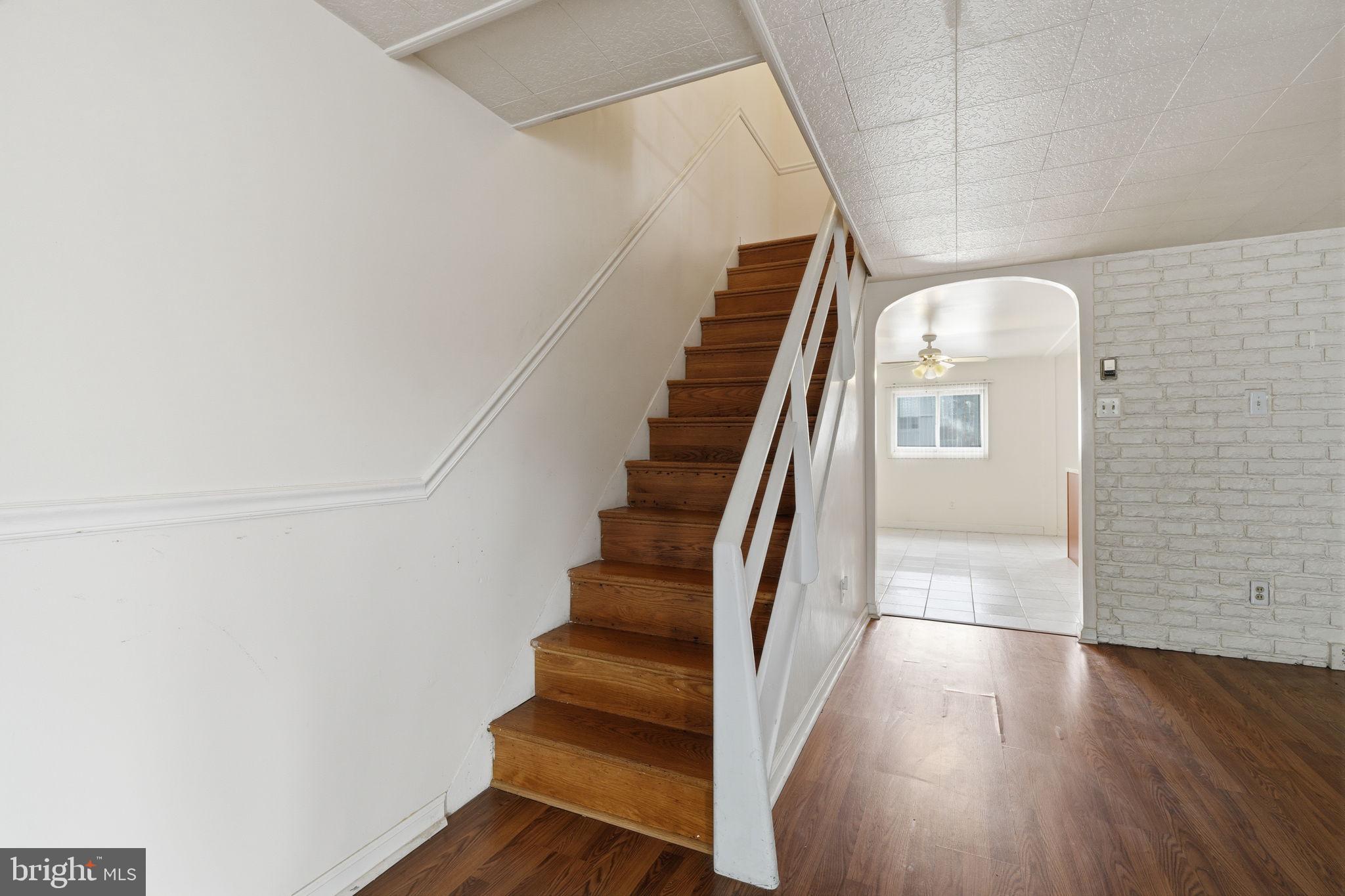 2838 Shipley Road Philadelphia, PA 19152 - Photo 12 of 24 Inviting entryway with wooden stairs.