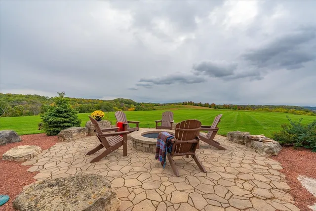 $3,100,000 | S10970 Butternut Road, Spring Green, WI 53588