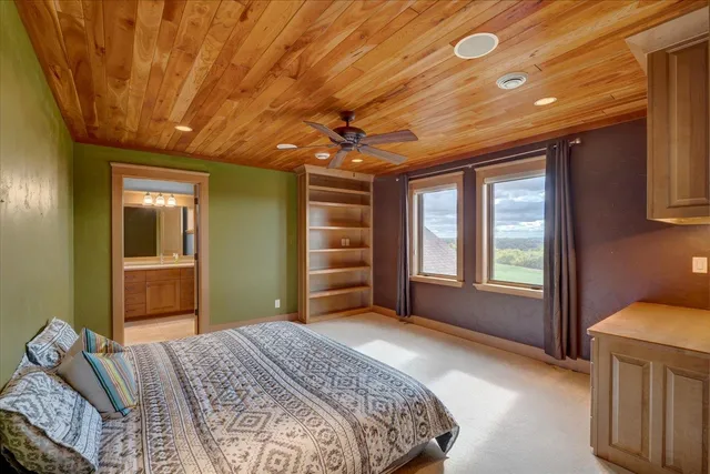 $3,100,000 | S10970 Butternut Road, Spring Green, WI 53588