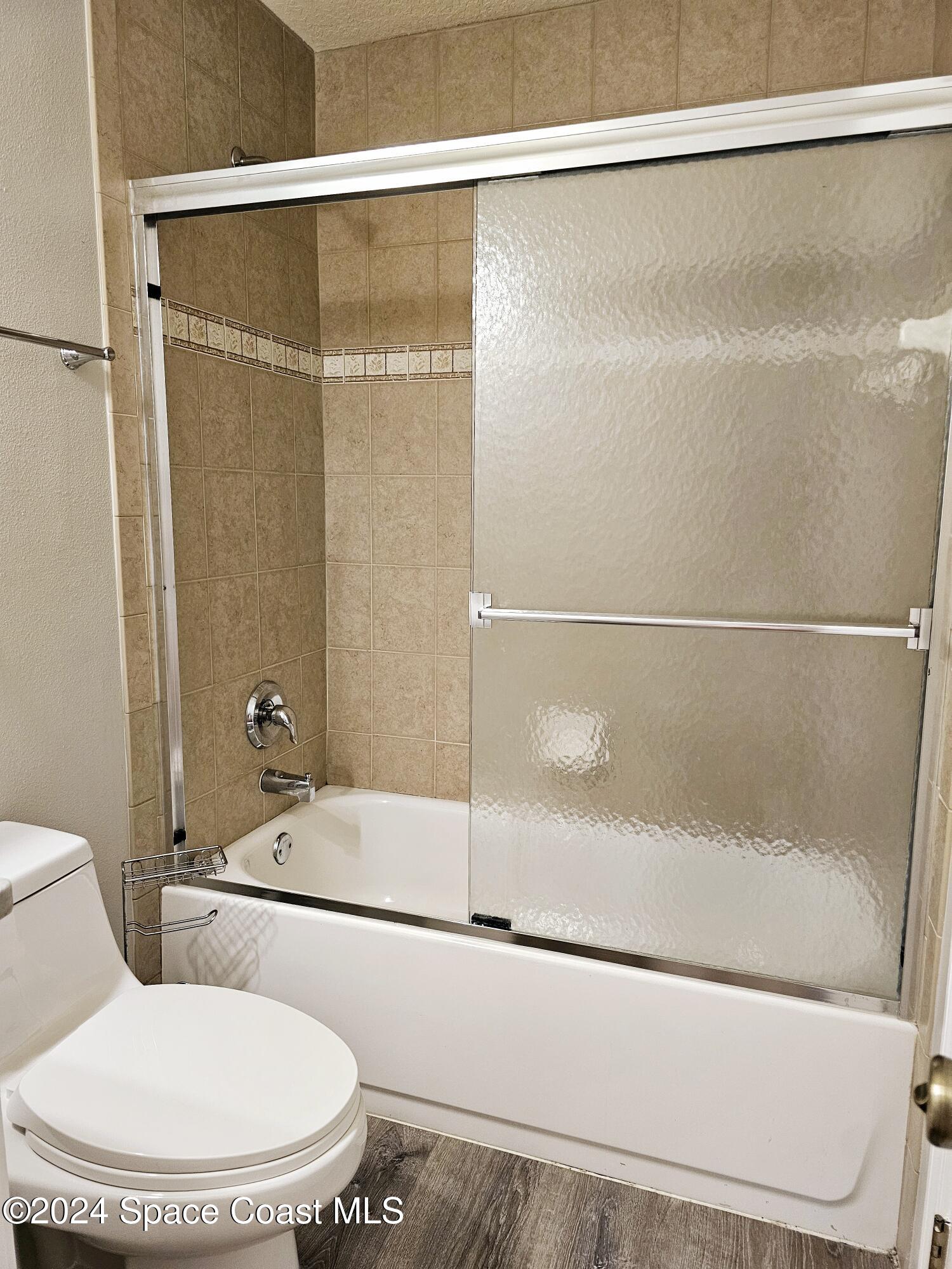 130 Abalone Road Northwest Palm Bay, FL 32907 - Photo 23 of 32 2nd Bathroom