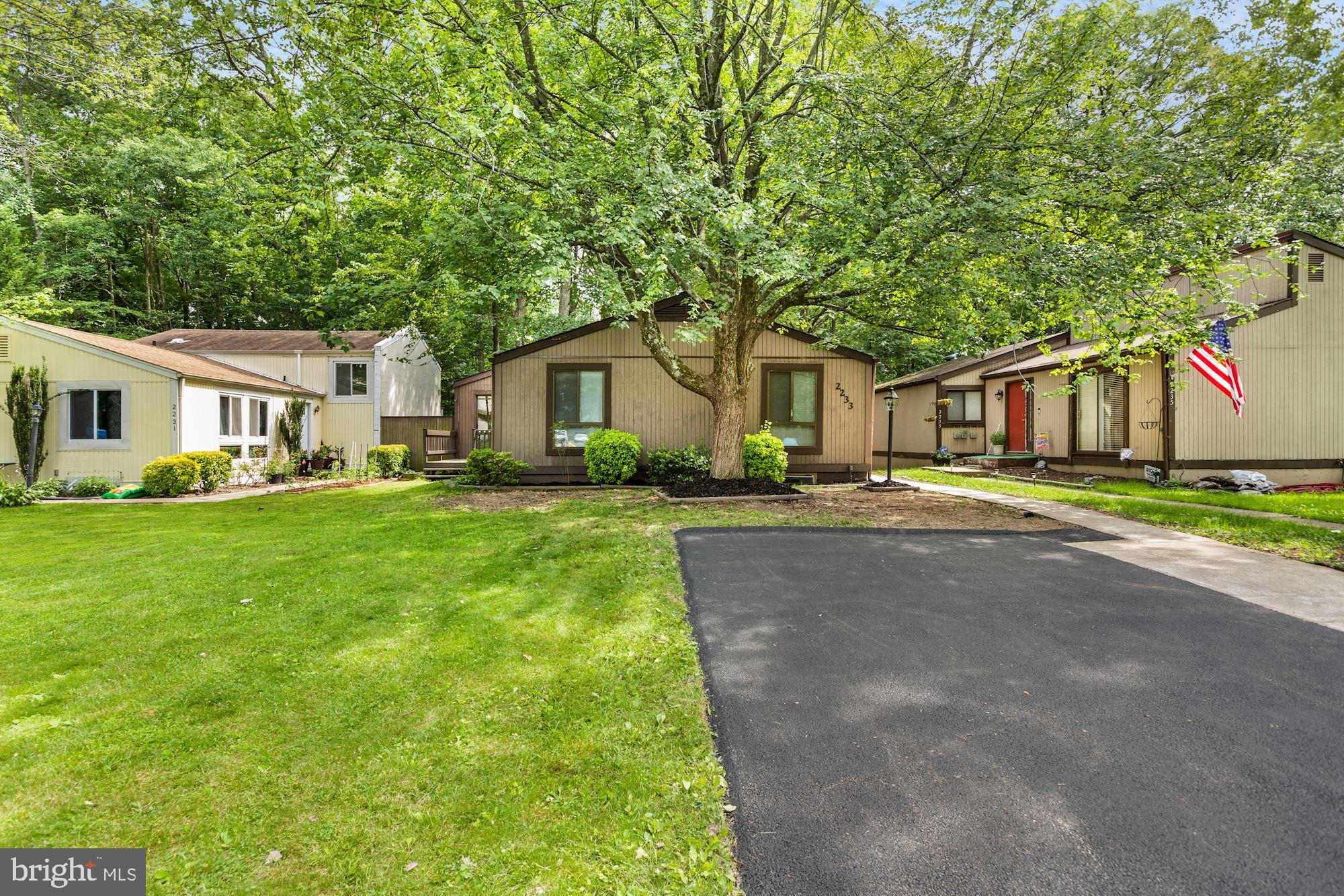 2233 Sanibel Drive Reston, VA 20191 - Photo 2 of 34 New parking Pad