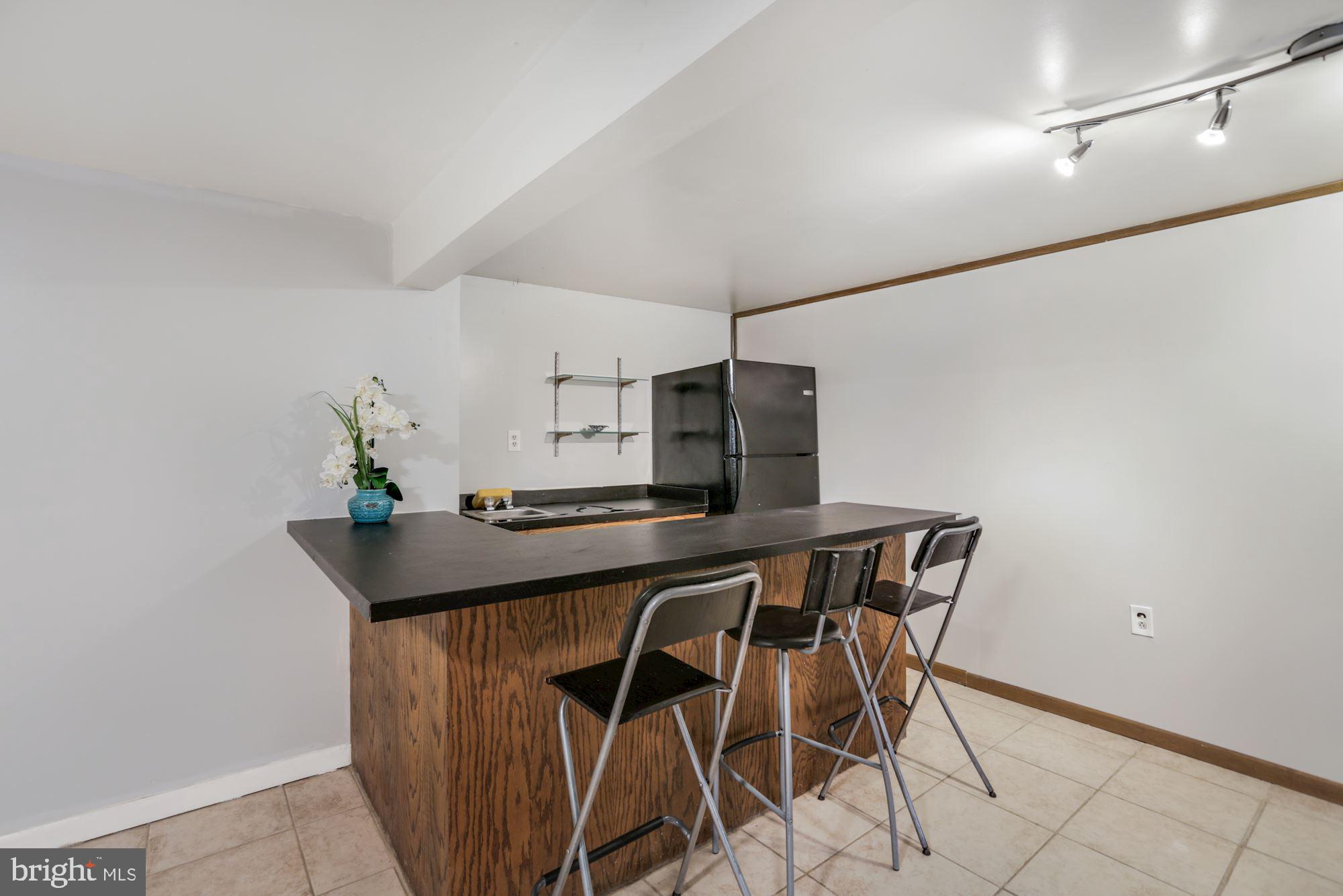 2233 Sanibel Drive Reston, VA 20191 - Photo 24 of 34