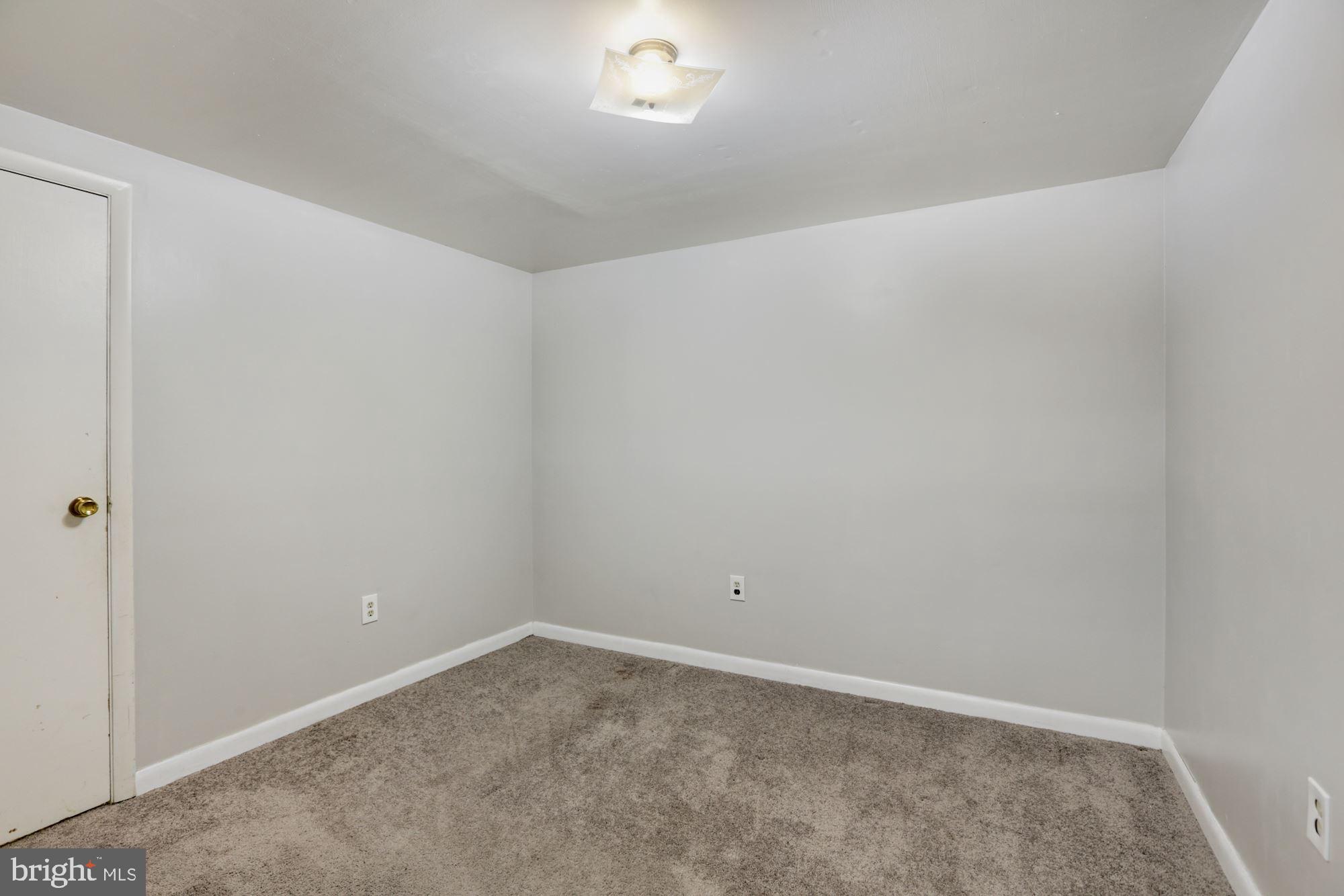 2233 Sanibel Drive Reston, VA 20191 - Photo 25 of 34 Den office in basement (no windows)