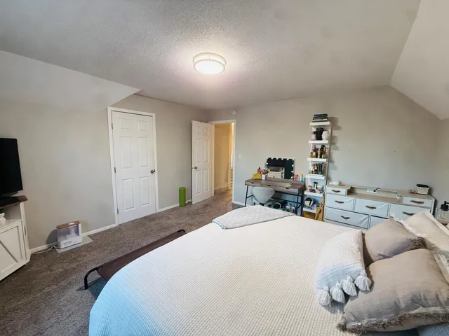 $159,900 | 421 17th Avenue North, St. Cloud, MN 56303