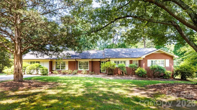 $379,900 | 829 Rawlinson Road, Rock Hill, SC 29732