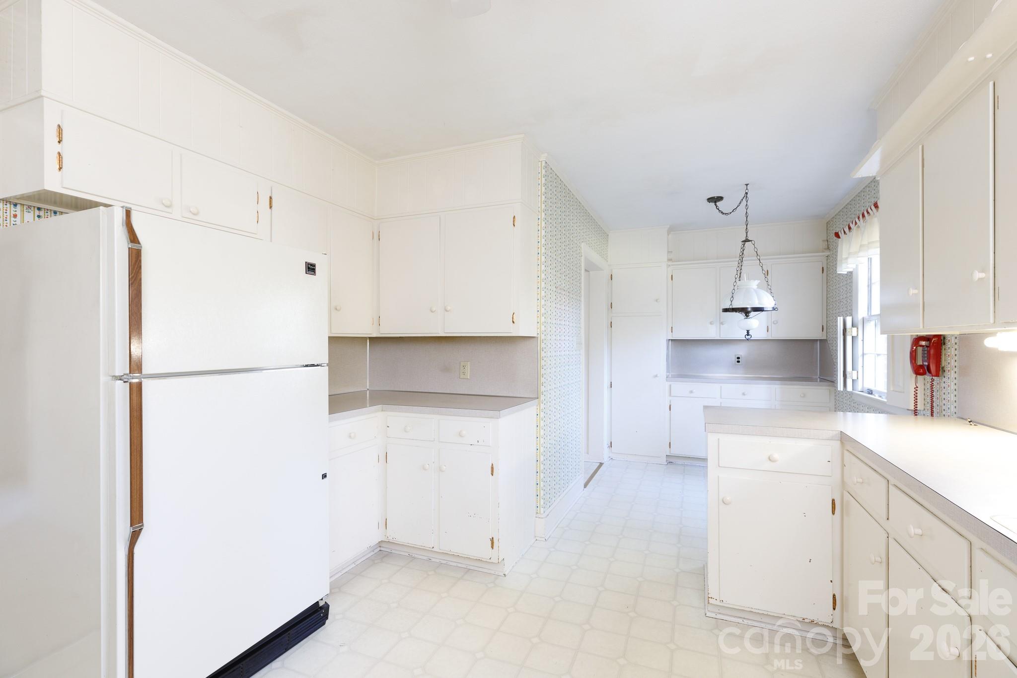 829 Rawlinson Road Rock Hill, SC 29732 - Photo 10 of 29