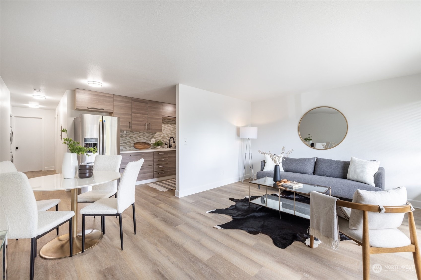 4219 Whitman Avenue North, Unit 2 Seattle, WA 98103 - Photo 1 of 14