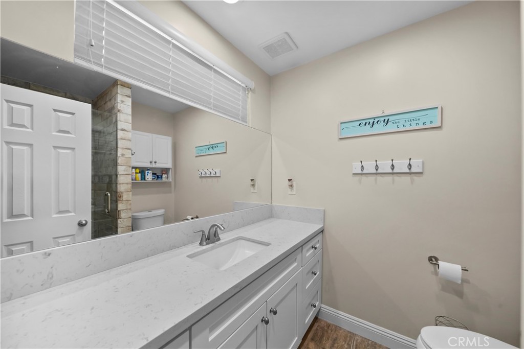 24607 Fourl Road Newhall, CA 91321 - Photo 19 of 25