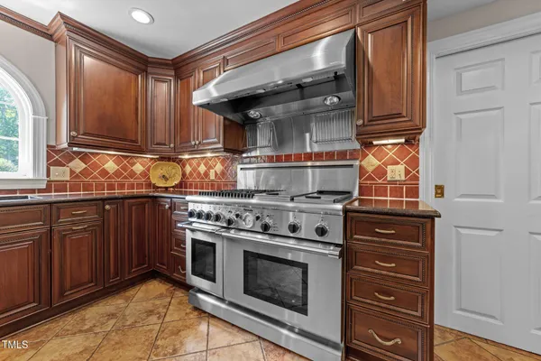 $595,000 | 8808 Colesbury Drive, Raleigh, NC 27615