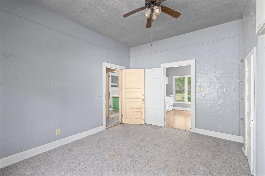 102 Fitzgerald Street Bangs, TX 76823 - Photo 13 of 24