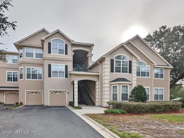 $1,298 | 13810 Sutton Park Drive North, Unit 135, Jacksonville, FL 32224