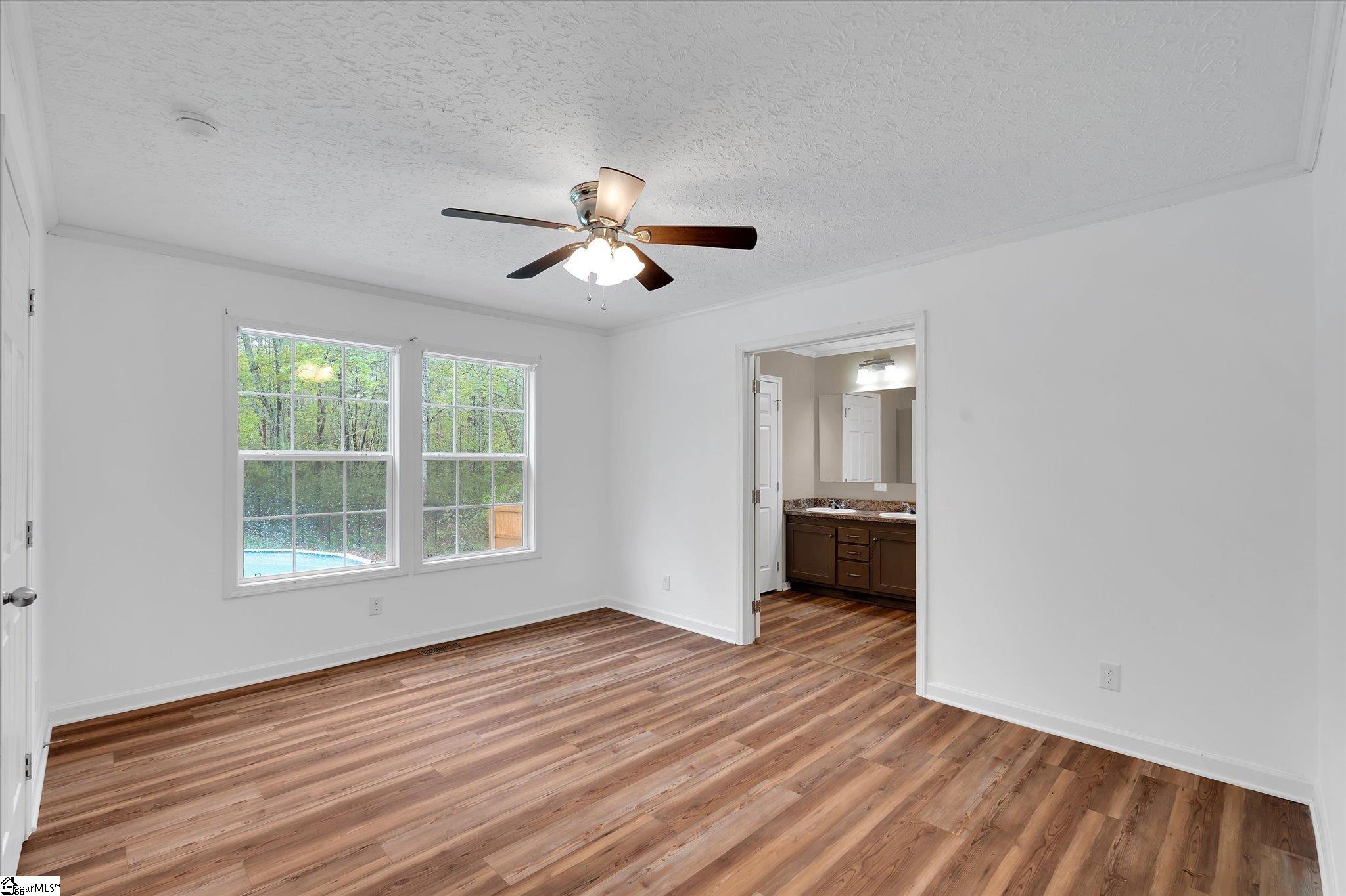 228 Moore Road Liberty, SC 29657 - Photo 18 of 33