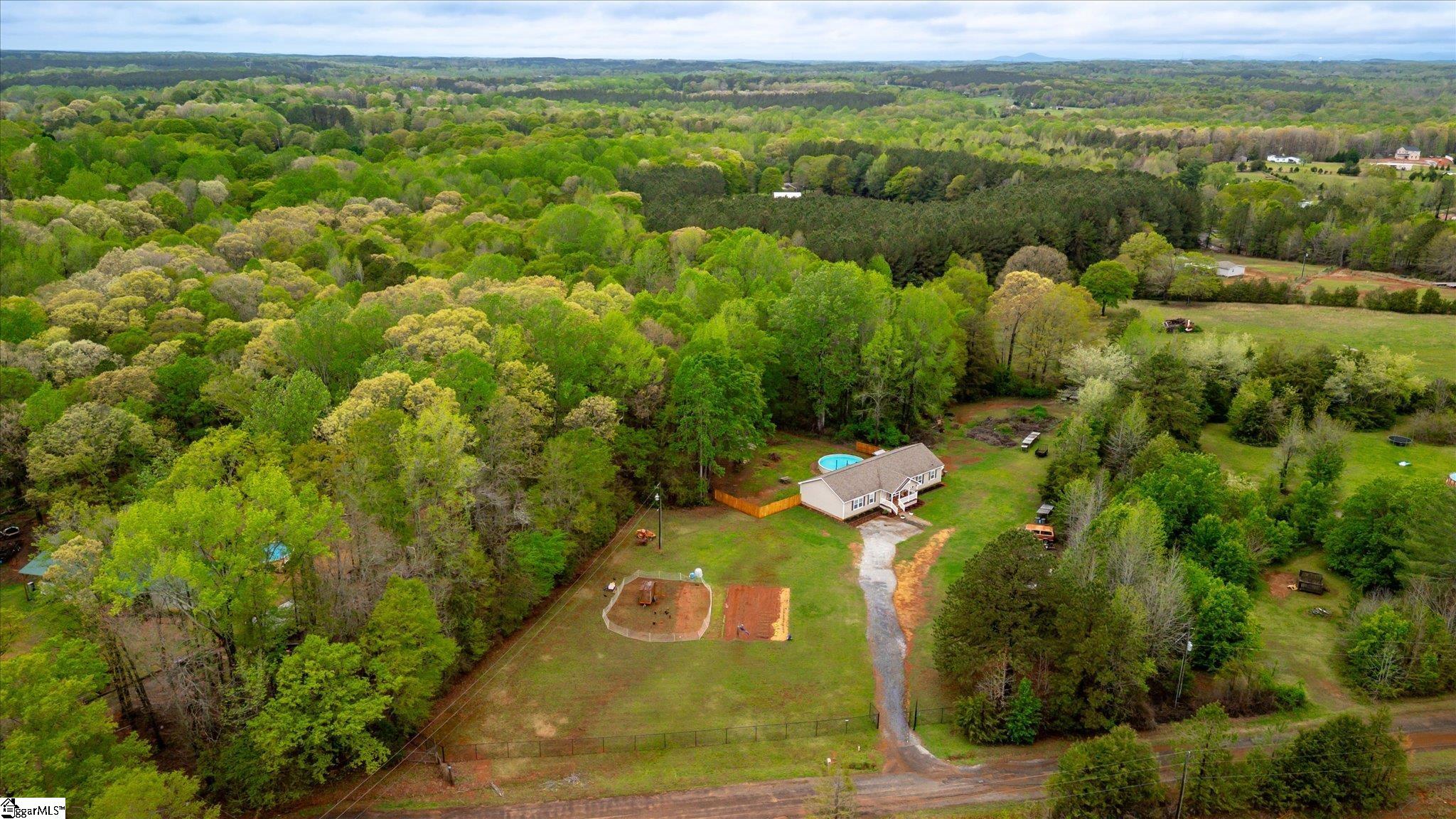 228 Moore Road Liberty, SC 29657 - Photo 30 of 33