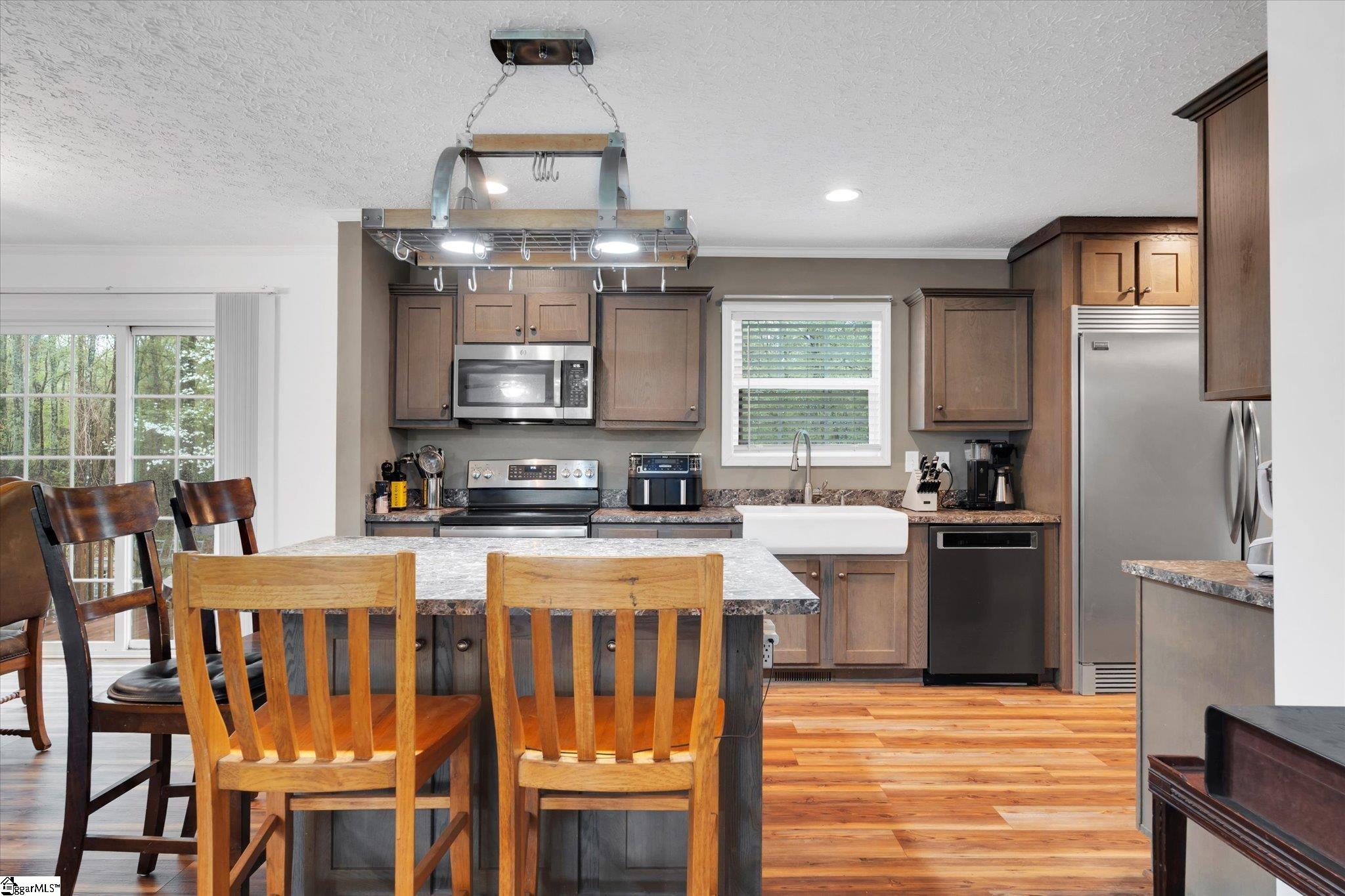 228 Moore Road Liberty, SC 29657 - Photo 10 of 33