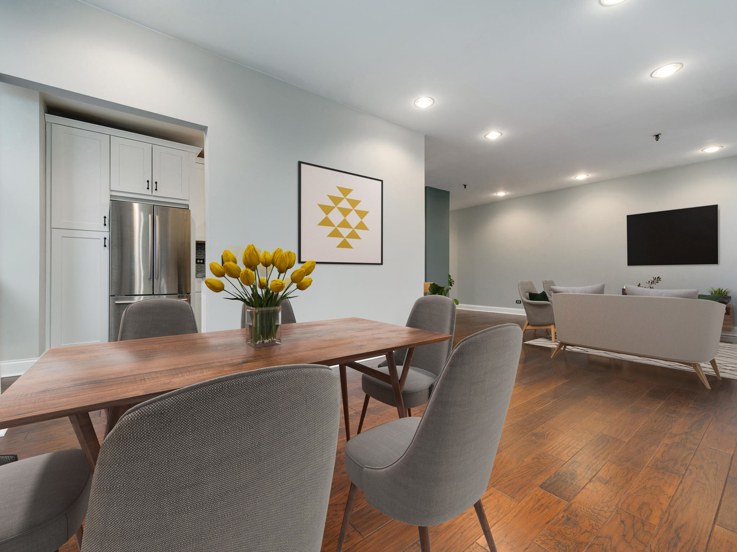 640 South Federal Street, Unit 708 Chicago, IL 60605 - Photo 5 of 20 a view of a dining room with furniture