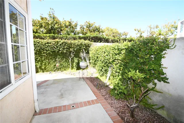 $1,380,000 | 2119 Shelburne Way, Torrance, CA 90503