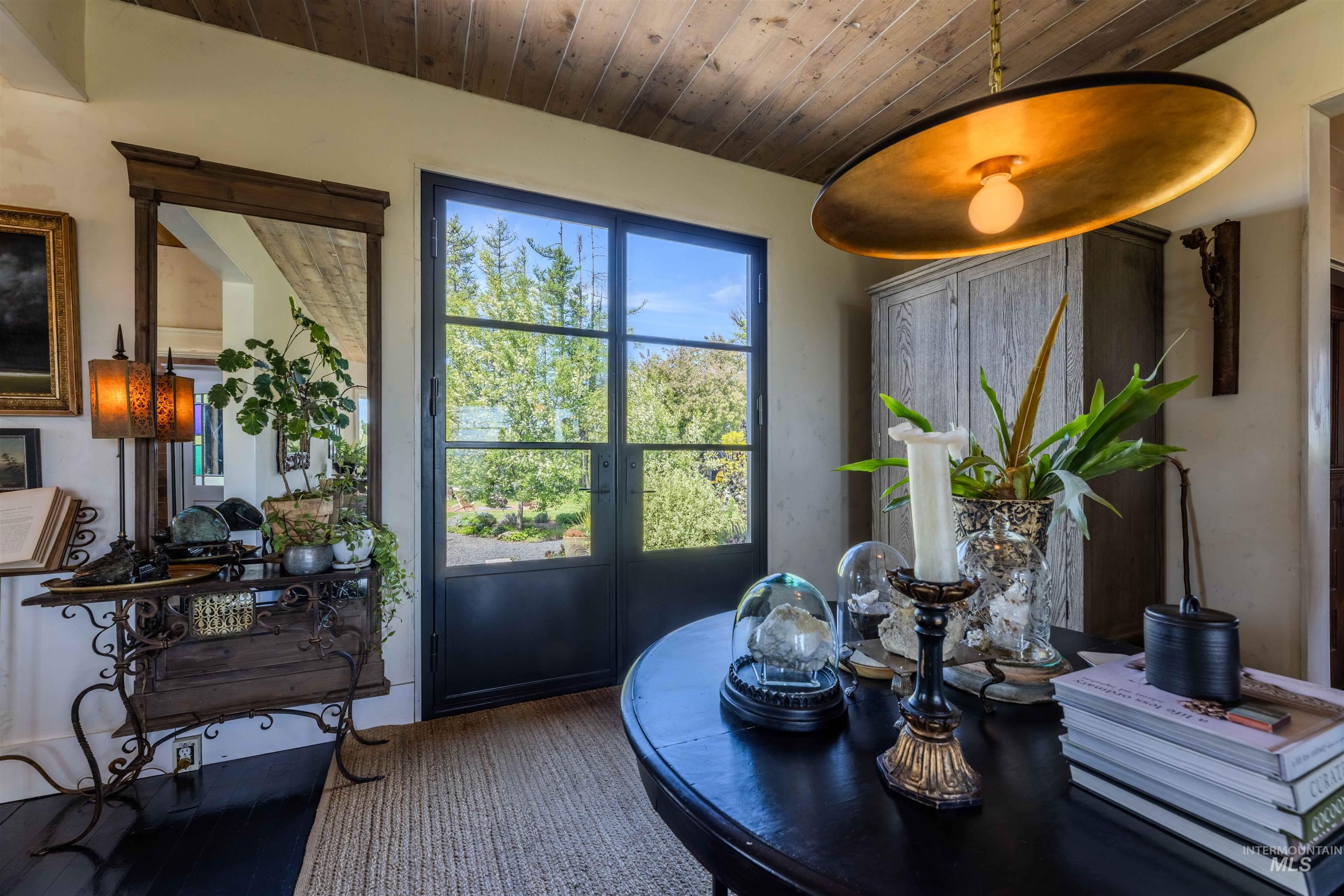 1611 Little Bear Ridge Road Troy, ID 83871 - Photo 5 of 47