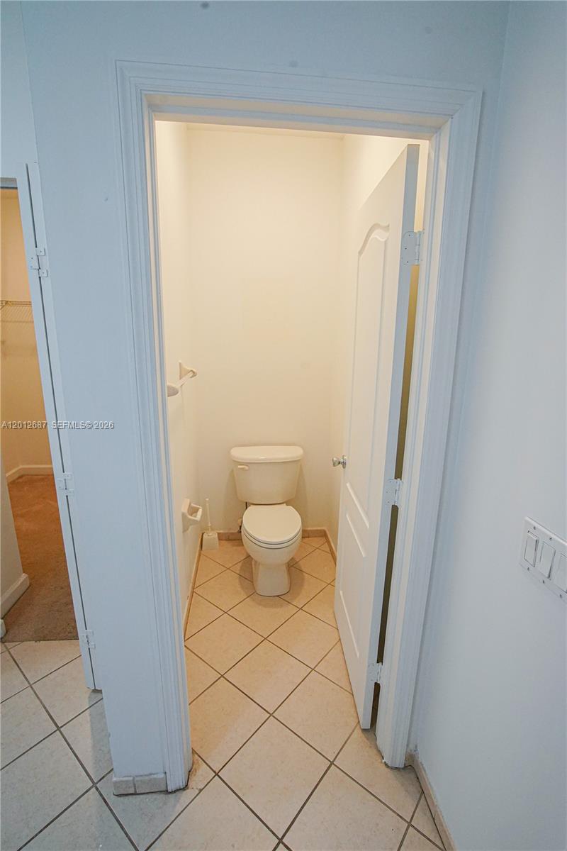 1751 Southwest 154th Path Miami, FL 33185 - Photo 21 of 41