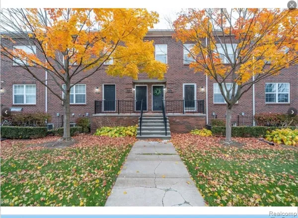 $1,750 | 43117 Burlington Drive, Sterling Heights, MI 48313