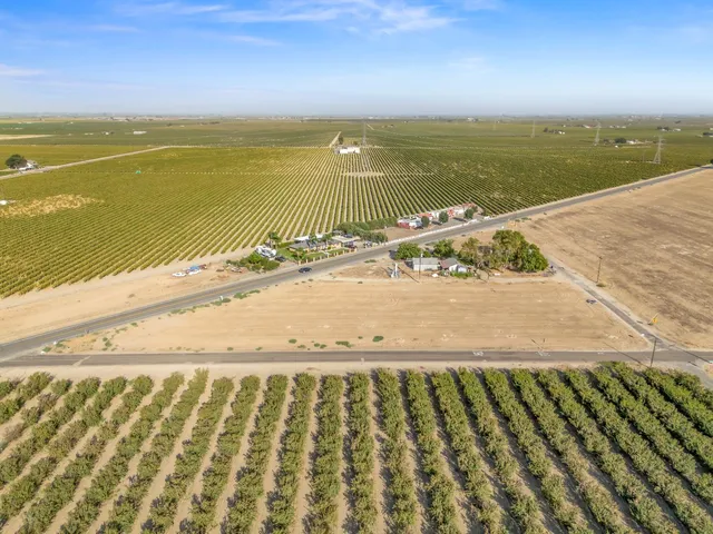 $743,000 | 5920 West Springfield Avenue, Raisin City, CA 93652