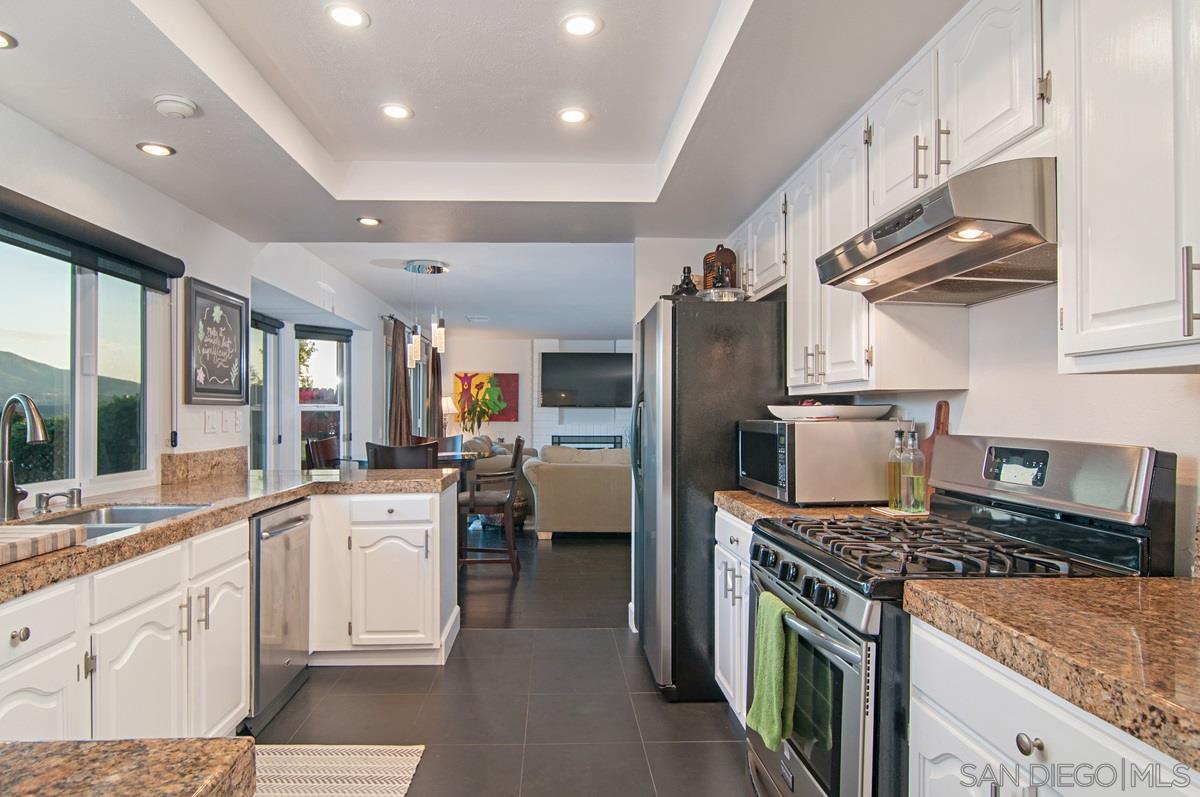 2312 Wind River Road El Cajon, CA 92019 - Photo 10 of 25 Gallery Image 10