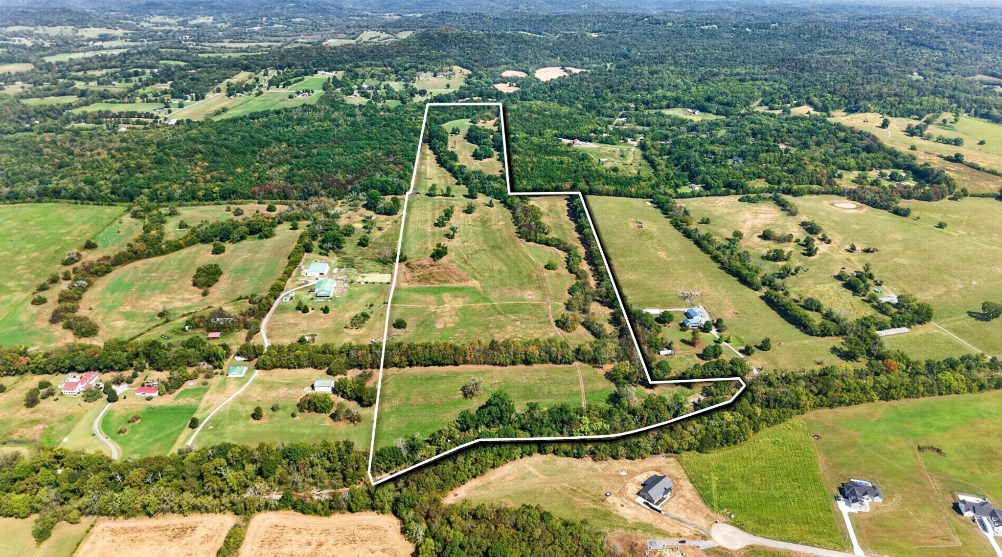 1289 Old Hopewell Road Bethpage, TN 37022 - Photo 1 of 42 Gallery Image 1