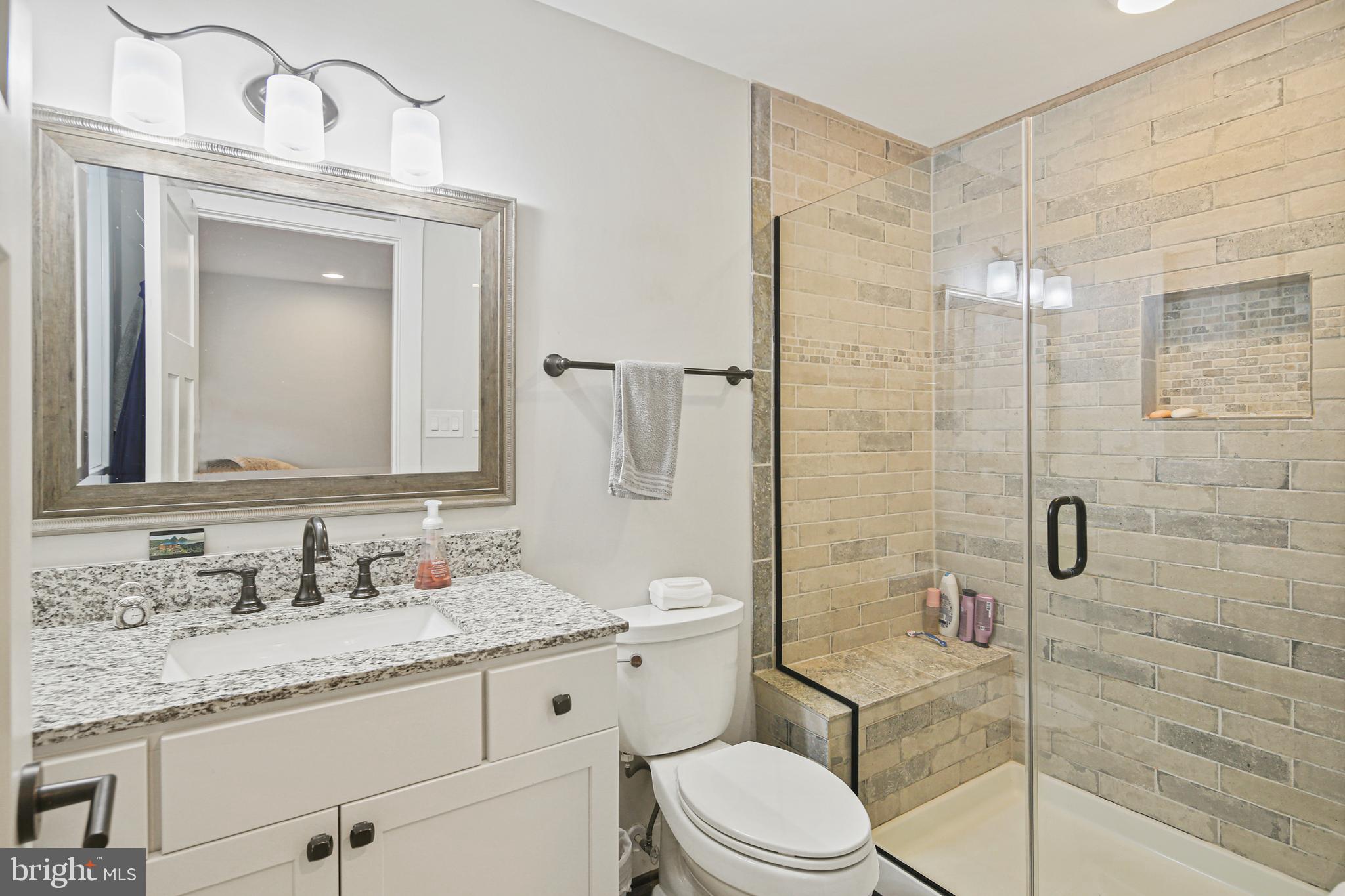 2174 Springdale Road Pasadena, MD 21122 - Photo 17 of 27 Gallery Image 17