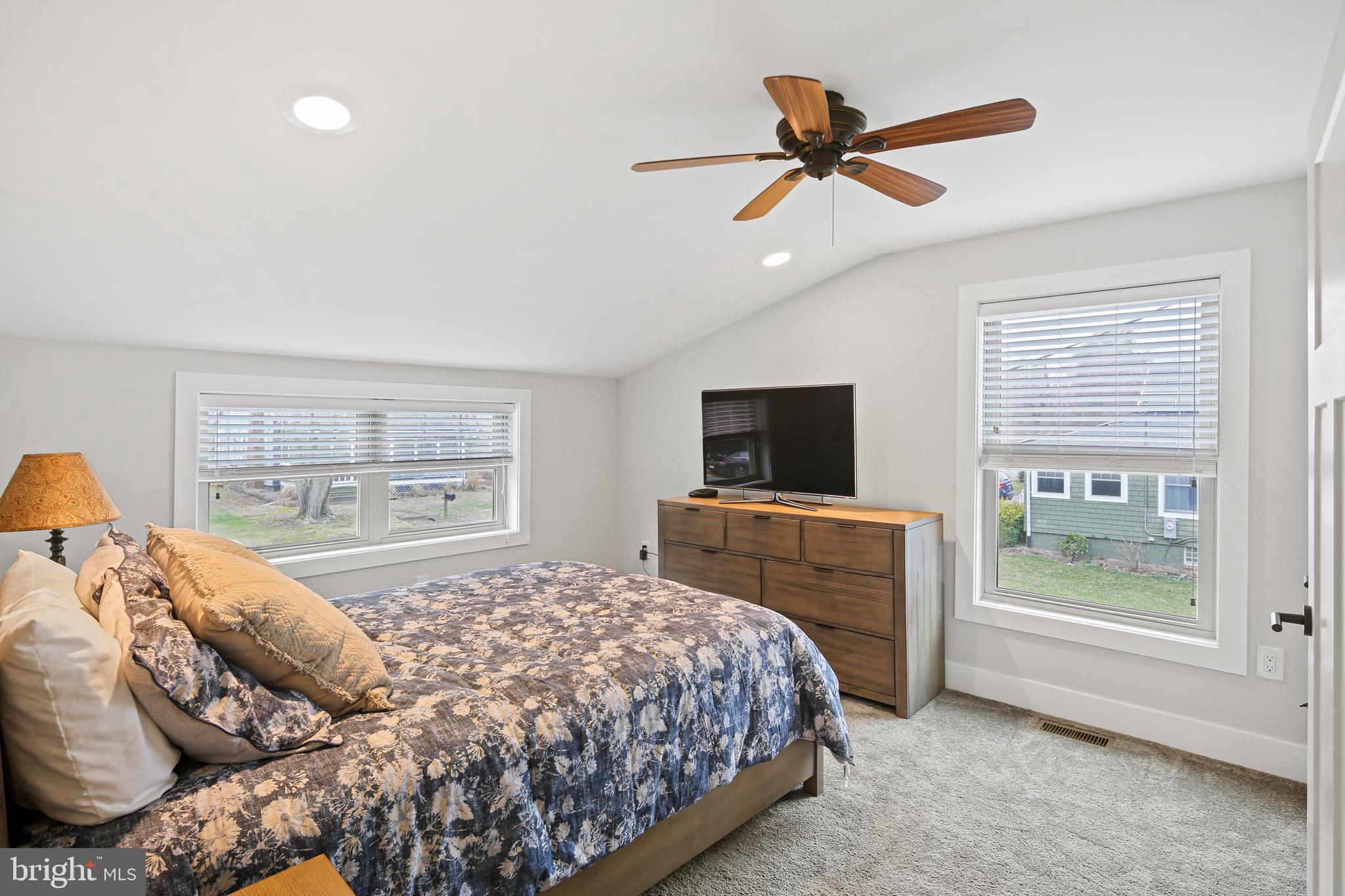 2174 Springdale Road Pasadena, MD 21122 - Photo 18 of 27 Gallery Image 18
