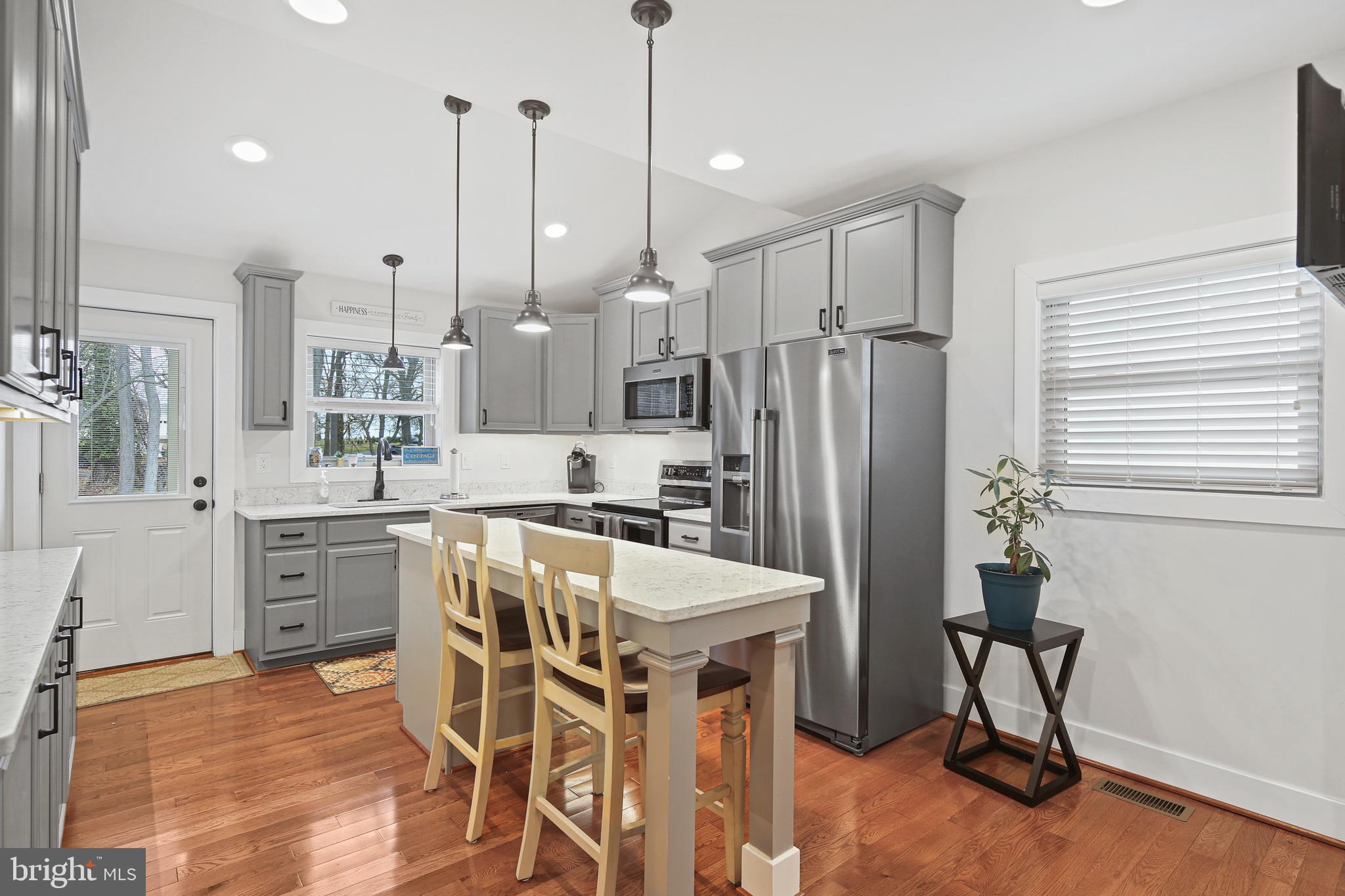 2174 Springdale Road Pasadena, MD 21122 - Photo 9 of 27 Gallery Image 9