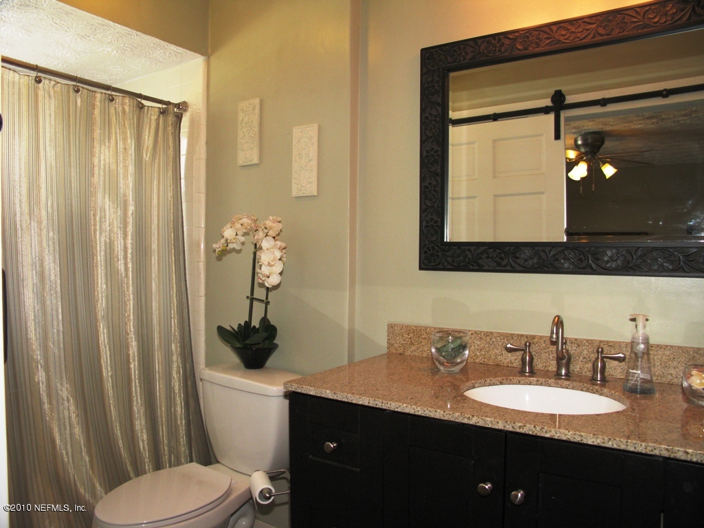 4782 Pinegate Road Fleming Island, FL 32003 - Photo 12 of 32 Master Bathroom