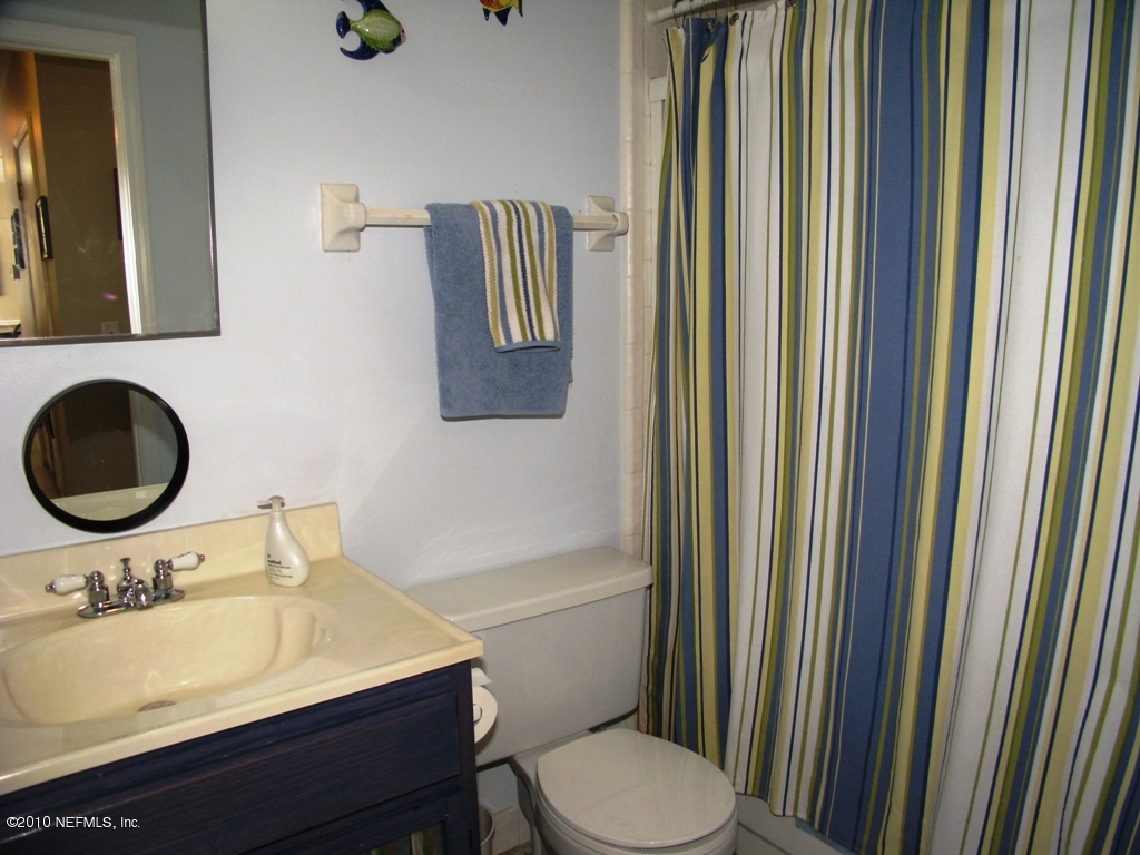 4782 Pinegate Road Fleming Island, FL 32003 - Photo 15 of 32 Bathroom