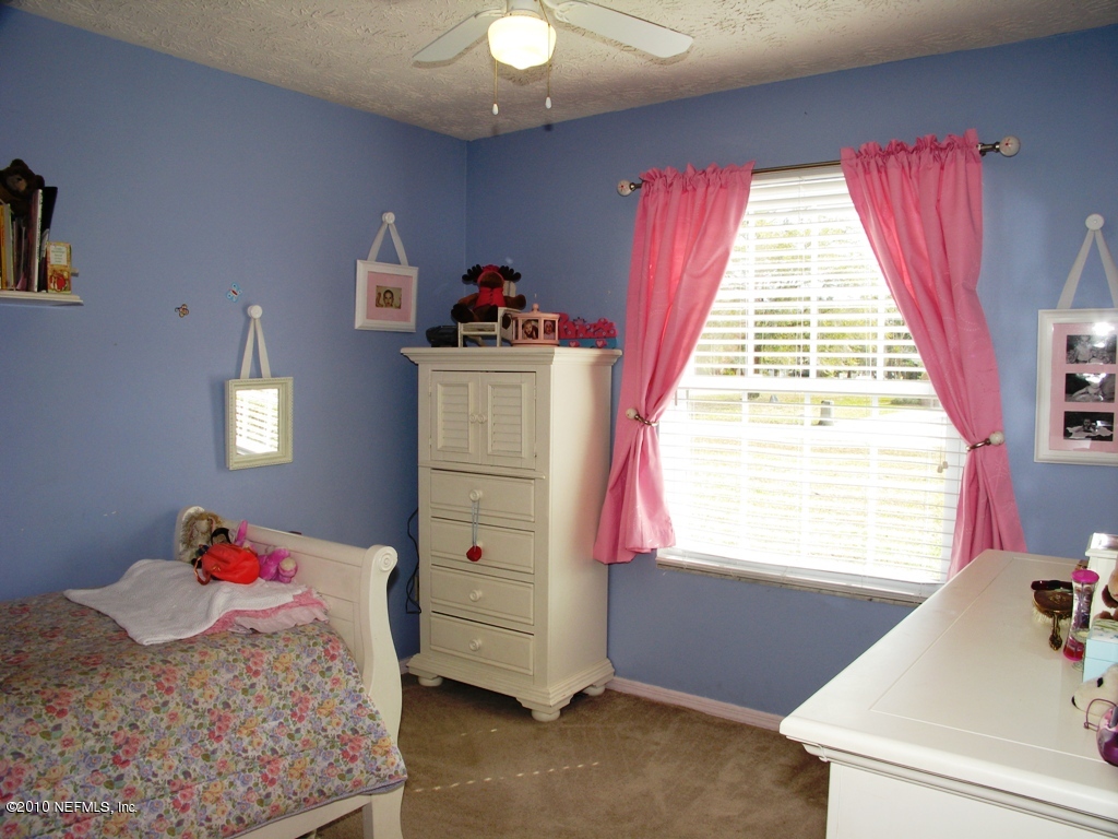 4782 Pinegate Road Fleming Island, FL 32003 - Photo 17 of 32 Bedroom 3