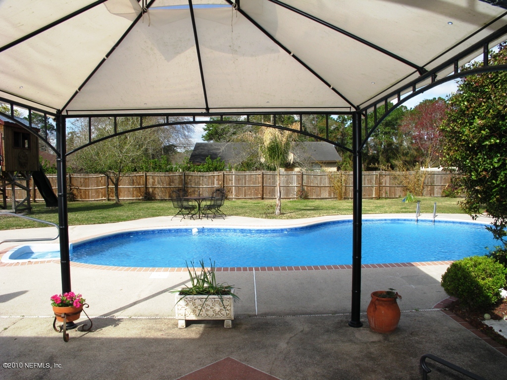 4782 Pinegate Road Fleming Island, FL 32003 - Photo 23 of 32 Pool View