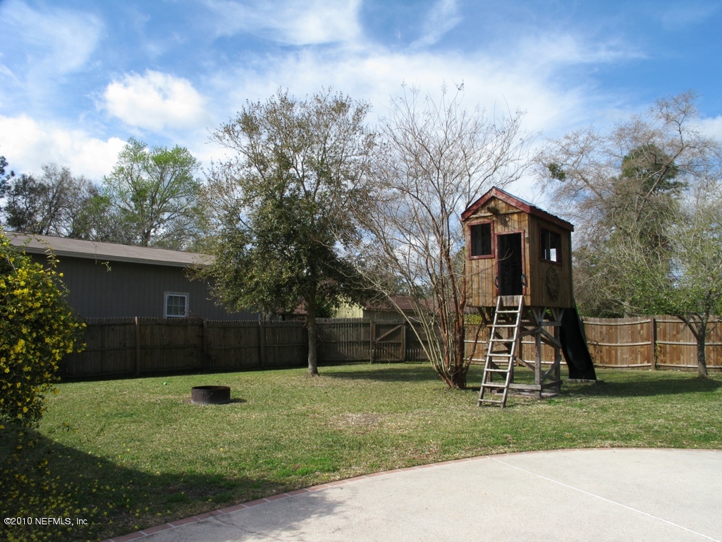 4782 Pinegate Road Fleming Island, FL 32003 - Photo 29 of 32 Back yard 2