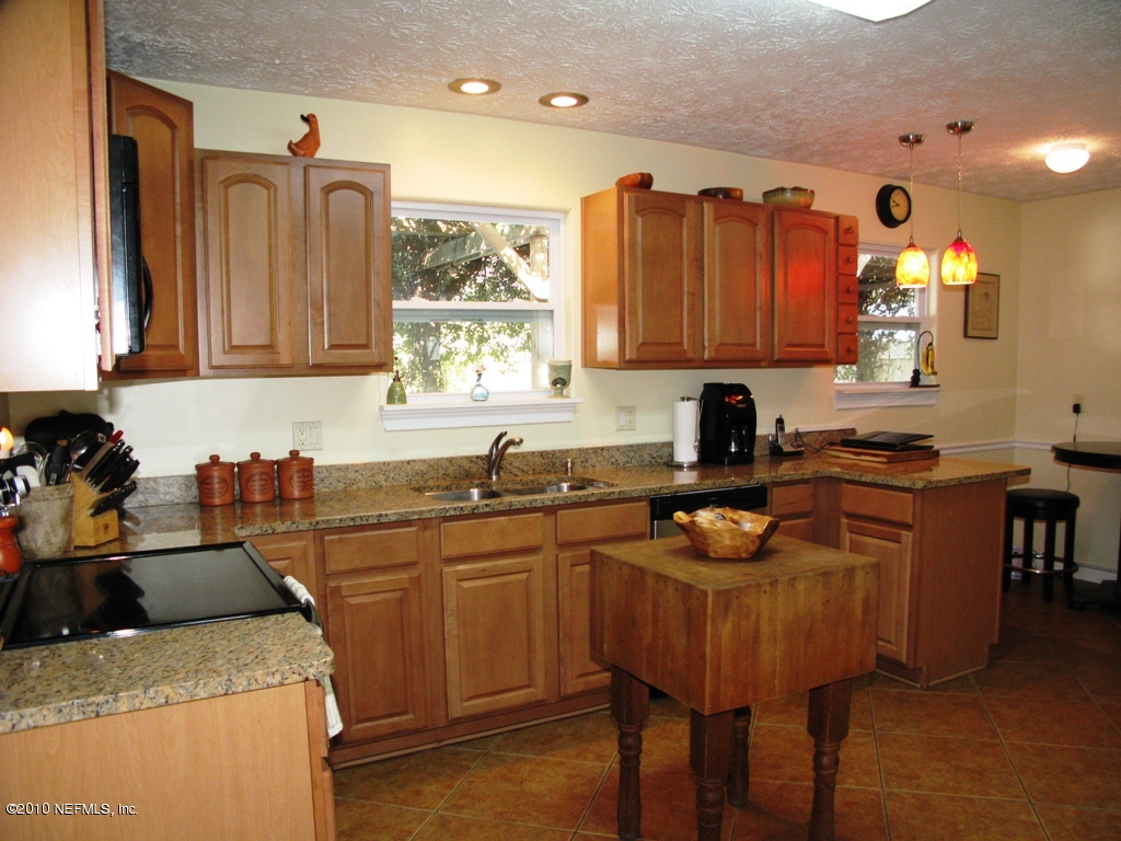 4782 Pinegate Road Fleming Island, FL 32003 - Photo 10 of 32 Kitchen 2