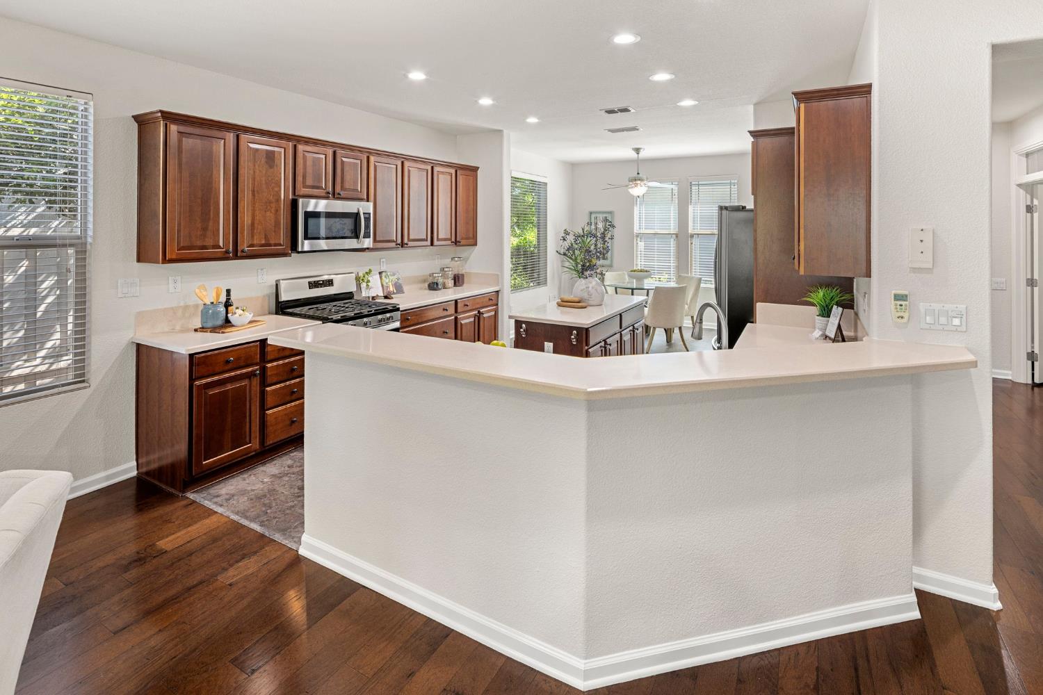 584 Rustic Ranch Lane Lincoln, CA 95648 - Photo 18 of 54