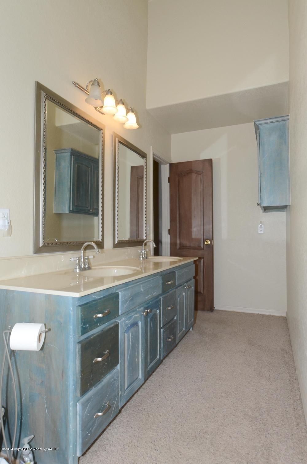 8 Nottingham Road Amarillo, TX 79124 - Photo 19 of 24 Bathroom_2
