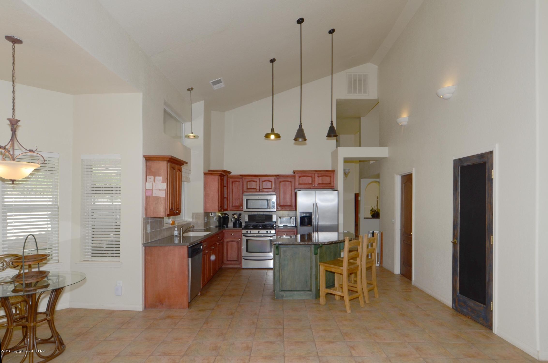 8 Nottingham Road Amarillo, TX 79124 - Photo 8 of 24 Kitchen