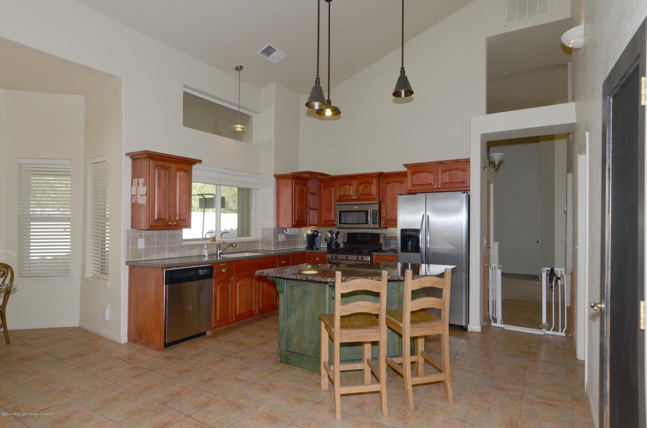 8 Nottingham Road Amarillo, TX 79124 - Photo 9 of 24 Kitchen_2
