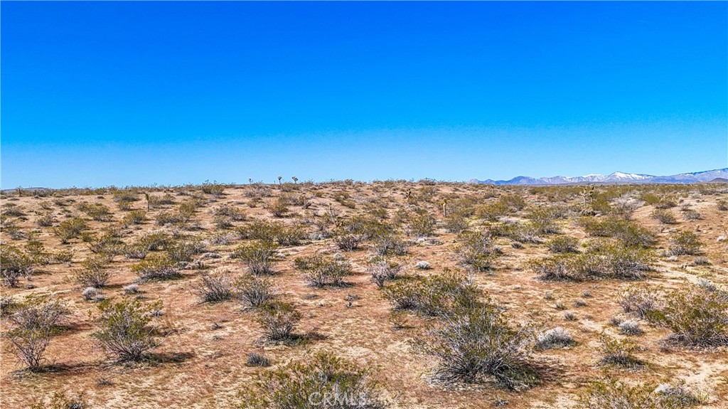 57645 Reche Road Landers, CA 92285 - Photo 33 of 38 a view of city and mountain