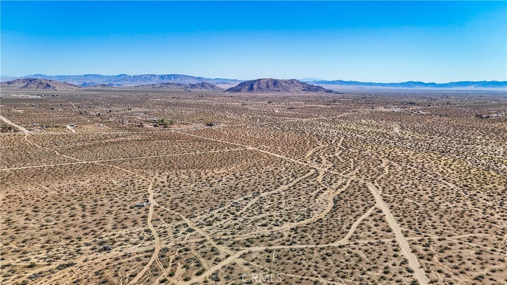 57645 Reche Road Landers, CA 92285 - Photo 8 of 38 a view of a mountain with a mountain