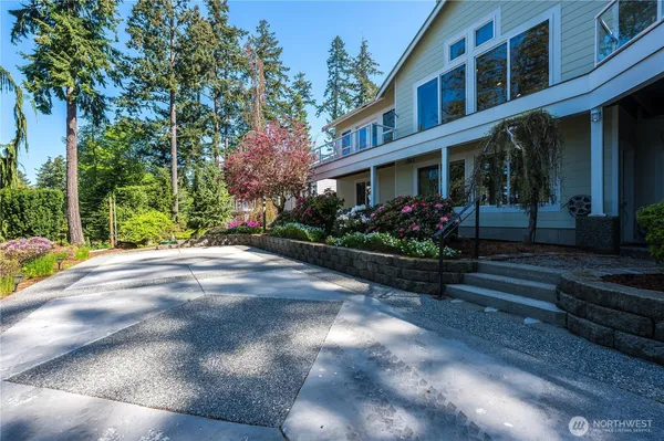 $1,105,000 | 17340 Maple Lane, La Conner, WA 98257