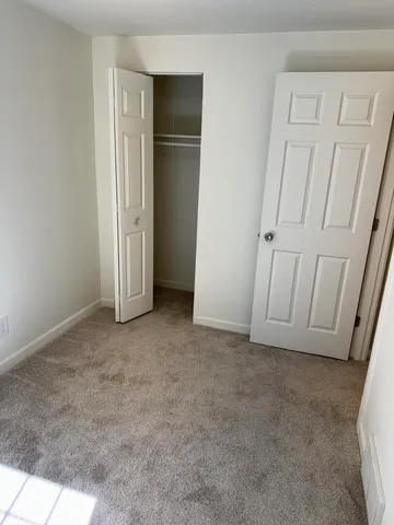 $154,999 | 3160 Holly Drive, Decatur, IL 62526