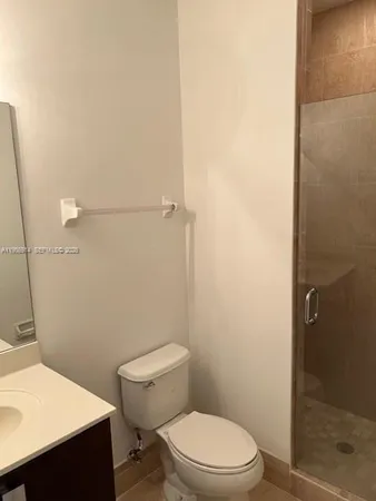 $4,800 | 9952 Northwest 10th Street, Unit 9952, Miami, FL 33172