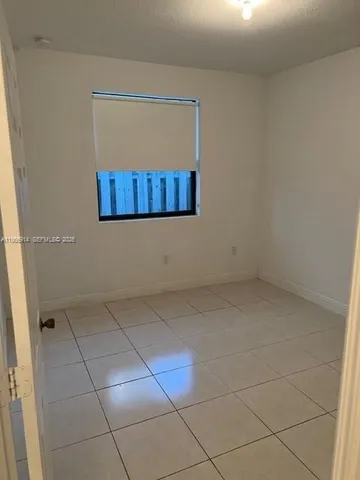 $4,900 | 9952 Northwest 10th Street, Unit 9952, Miami, FL 33172