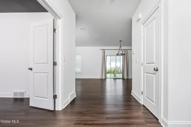 $750,000 | 46 Mallory Way, Ballston, NY 12019