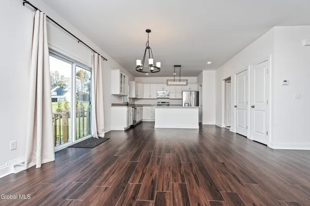 $750,000 | 46 Mallory Way, Ballston, NY 12019