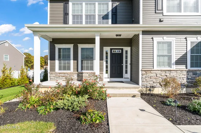 $750,000 | 46 Mallory Way, Ballston, NY 12019